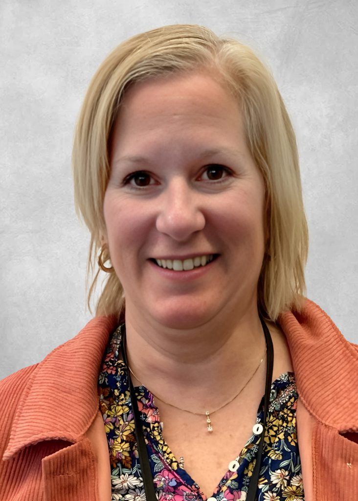 Heasdshot of Ms. DiSalvo.